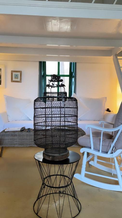 Hypate, Traditional Island Cottage Chalki Town Exterior foto